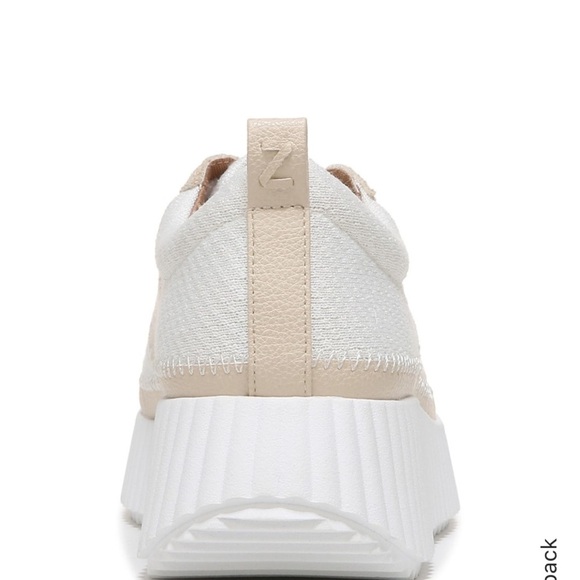 Zodiac Women's Cooper Platform Sneaker NWT - Picture 4 of 9